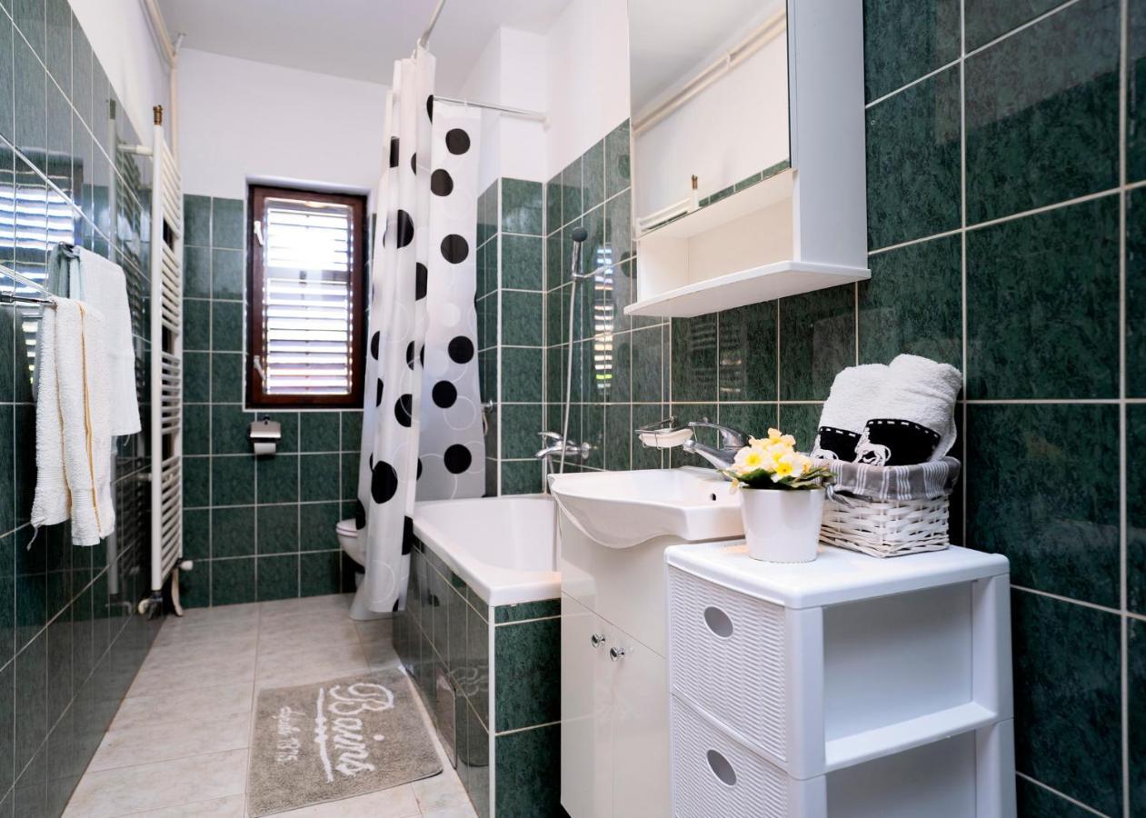 Apartments Draganic Jelsa  Dış mekan fotoğraf