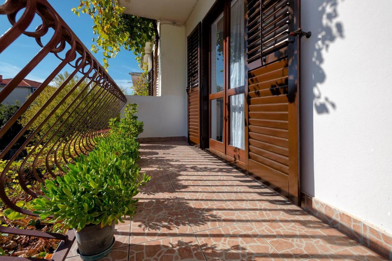 Apartments Draganic Jelsa  Dış mekan fotoğraf